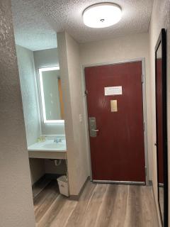 Days Inn by Wyndham Lisbon - 4