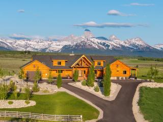 Luxury Log Cabin Epic Views Hot Tub - 5