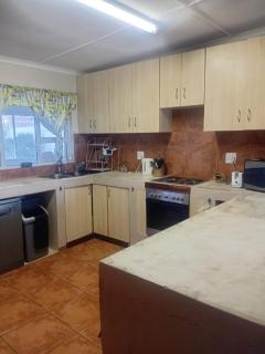 Out of Africa in Sandbaai, Hermanus - Hermanus - 4