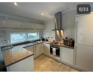 Quince - Ferndown - 8