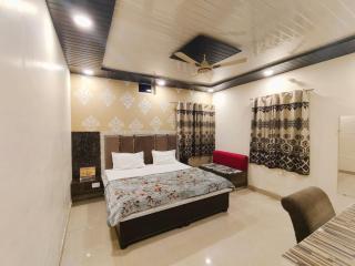Hotel virat inn - Gwalior - 1