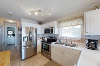 Gulf Island 534 - Navarre - 2