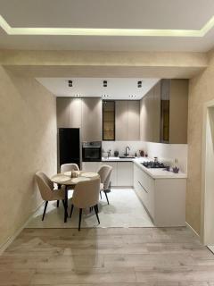 Azadliq Avenue apartment - Baku - 5