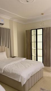 HomeSuite - 3