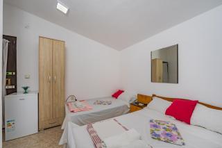 Apartmani Mijailovic PARKING WI-FI AIR CONDITION FREE - Buljarica - 4
