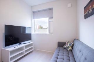 Reykjavík 2BR Apartment with Free Parking - Reykjavik - 3
