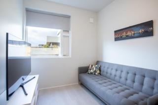Reykjavík 2BR Apartment with Free Parking - Reykjavik - 2