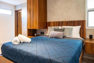 1 Bedroom Apt w Rooftop Pool Walk to Beach 5th ave - 9