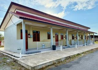 AL-REZQI RoomStay - Marang - 0