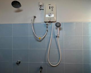 AL-REZQI RoomStay - Marang - 1