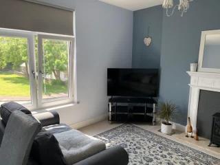 New Road Hideaway - Newton - 9