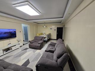 Cozy 2-Bedroom - 3