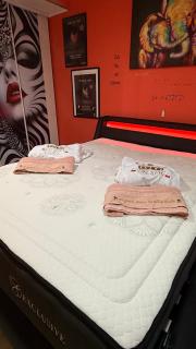 Résidence haut de gamme - 45m2 refait à neuf en juin 2024 avec très grande piscine chauffée - 1