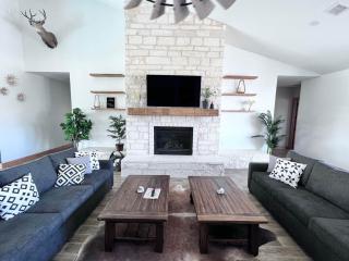 Villa & Domes at The Retreat - 9