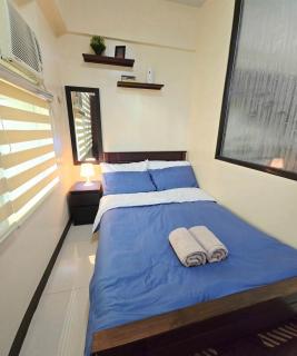 Studio unit near BGC and Makati - Manila - 9