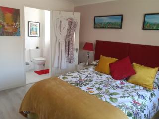 1-Bed Seaside Retreat - Sleeps 2 Parking & Garden - Peacehaven - 8