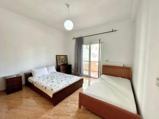 Fier Explorers Base - Discover Apollonia, Berat, Vlore and Gjirokaster with Ease - Fier - 3