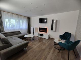 Apartament Belvedere - Lupeni - 9