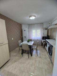 Apartament Belvedere - Lupeni - 3
