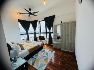 Studio I-Soho D'Gunduls Homestay by DGH I-CITY - Shah Alam - 1