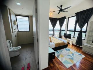 Studio I-Soho D'Gunduls Homestay by DGH I-CITY - Shah Alam - 3