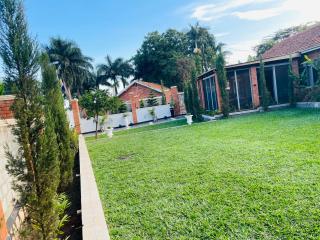 A Modern Fully Furnished 5Bedroom House In Rubaga Kampala For Rent - Kampala - 0