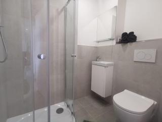 Modern studio with excellent transport links - Prag - 1