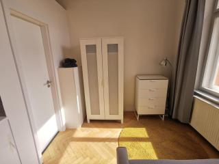 New petite studio in bohemian suburb - Prag - 6
