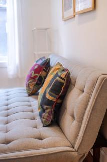 Charming 2BR in Plateau Mont-Royal - 8