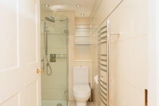 TFF High-Class & Central & Spacious Top Floor Home - Bath - 6