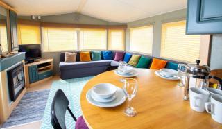 WW213 - 4 bed, Parkdean Camber - Camber - 3
