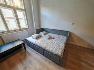 Quiet Studio in Hip Zizkov - Prag - 9