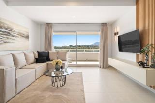 Oceana Gardens, uitzicht en comfort in Estepona - 2