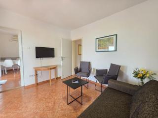 TOMISLAV NV mali Apartment with terrace 250 m from the beach - Novi Vinodolski - 3
