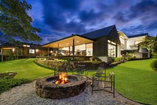 Charlotte Estate Timeless Elegance in the Byron Hinterland - Bangalow - 9