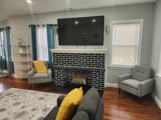 Summer Sunset Hideout 2-4 Bedrooms and 2 Bath - Atlantic City - 5