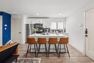 Near Medical District Walkable to Oak Lawn Bars - Dallas - 3