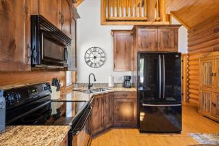 Woodland Cabins by Jerny Destinations - Alton - 1