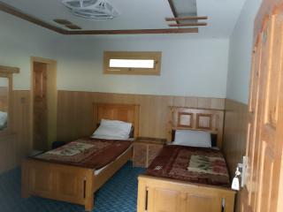 Kaghan Hills Resort - - 2