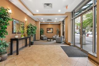 Large 1br Sub-Penthouse Near Science World - 5