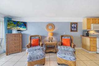 Stay-Seas Hideaway 214 at Cedar Cove Condos - 1