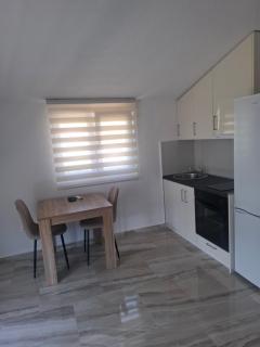 Apartman Andjela 3 - Lastva - 3