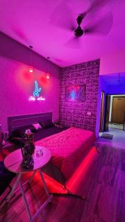Kinky Dark Rooms - Greater Noida - 7