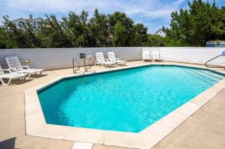 Private Pool and hot tub with Ocean Views - Corolla - 9