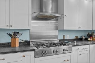 White Rock home - - 5