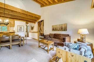Less Than 1 Mi to North Star Resort Condo with Balcony - Truckee - 7