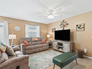 2 Bedroom 2 Bath Patio Villa - The Villages - 3