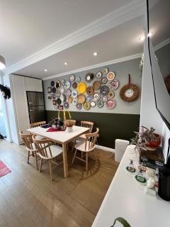Double Room Central Apartment - Tirana - 3