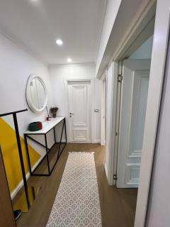 Double Room Central Apartment - Tirana - 1