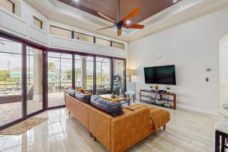 Cape Coral Majesty - 1